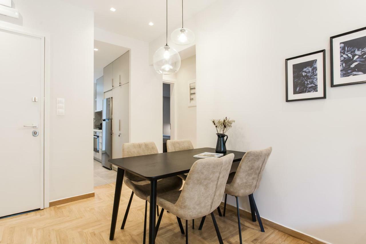 Peaceful 2Bd Apartment In Kolonaki By Upstreet Atenas Exterior foto